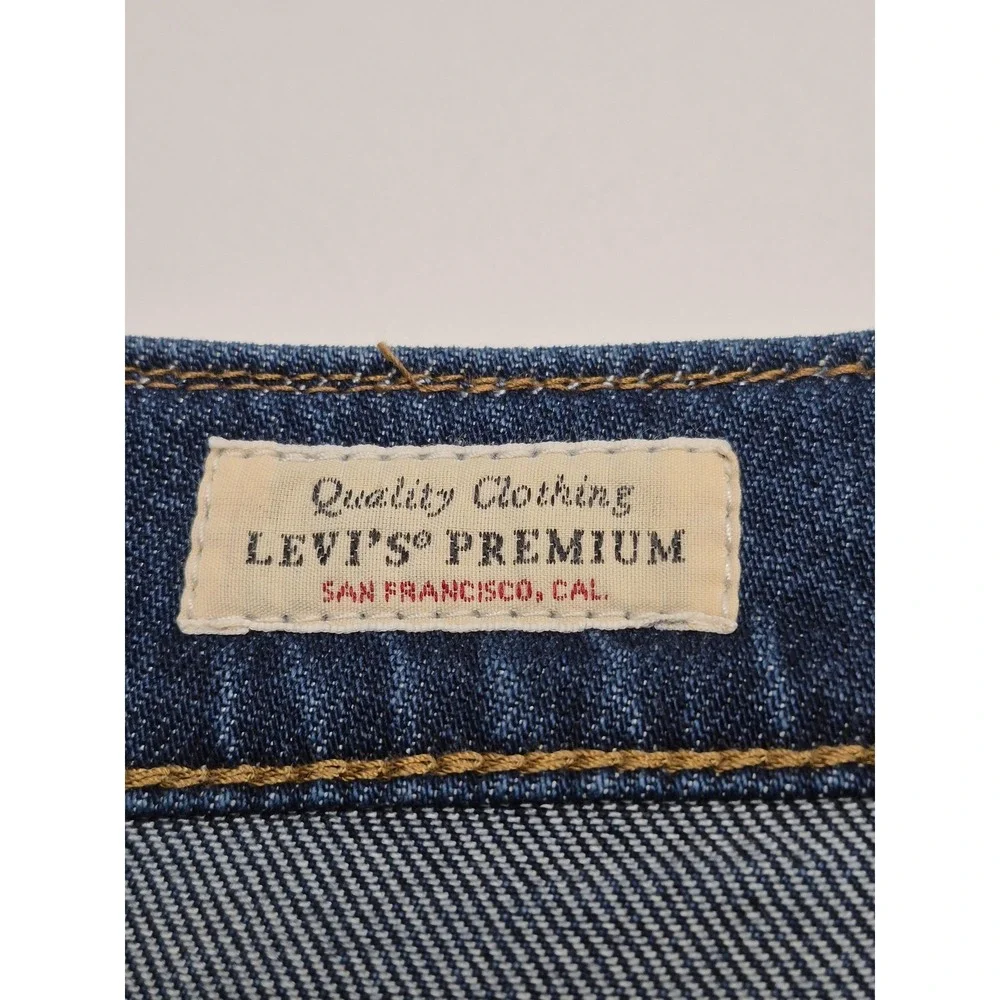 Levis Premium 511 Jeans Mens 36x30 Blue Stretch Denim Medium Wash